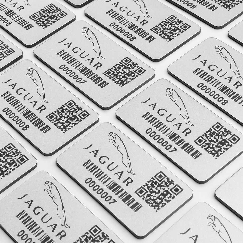 Graveer tags